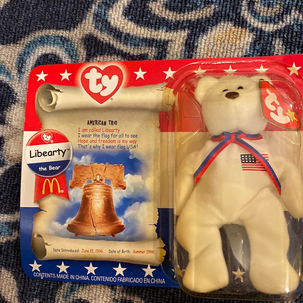 Liberty Bear, Righty the elephant, And Lefty the donkey